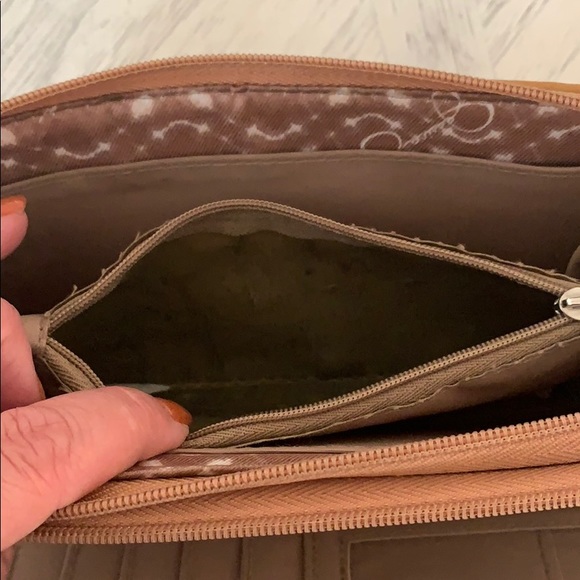 Wallet - Picture 4 of 4